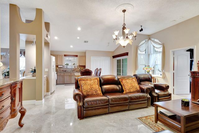 121 Egret Drive, Jupiter, FL 33458