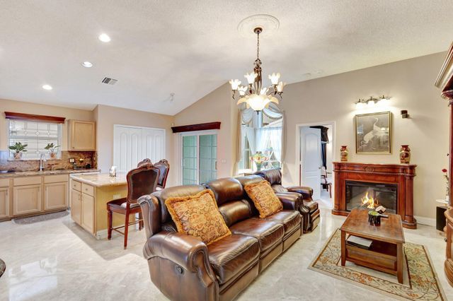 121 Egret Drive, Jupiter, FL 33458