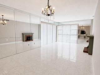 20505 E Country Club Drive 138, Aventura, FL 33180