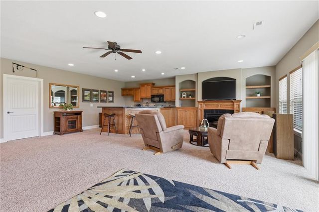12337 Farrow Avenue, Kansas City, KS 66109