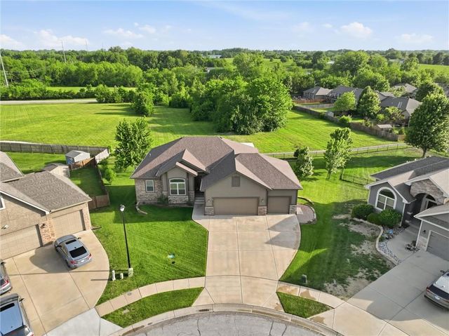 12337 Farrow Avenue, Kansas City, KS 66109