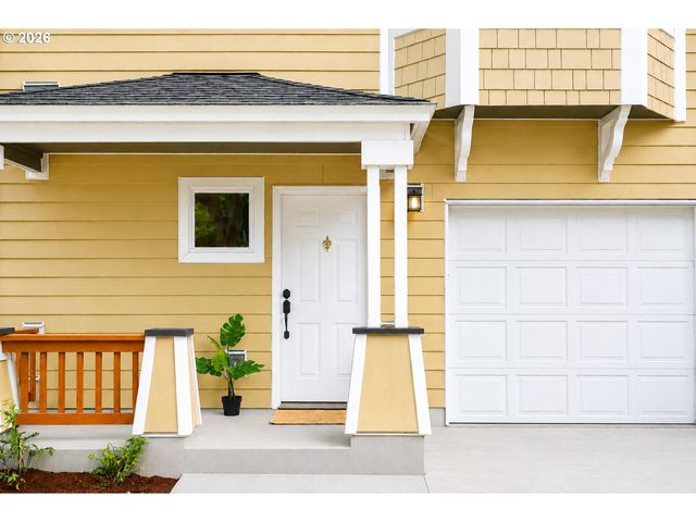 550 Ne KNOTT St, Portland, OR 97212
