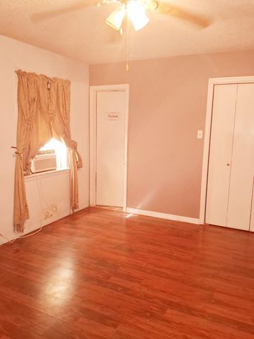 2107 Peach St, Deridder, LA 70634