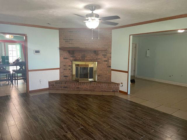 2107 Peach St, Deridder, LA 70634