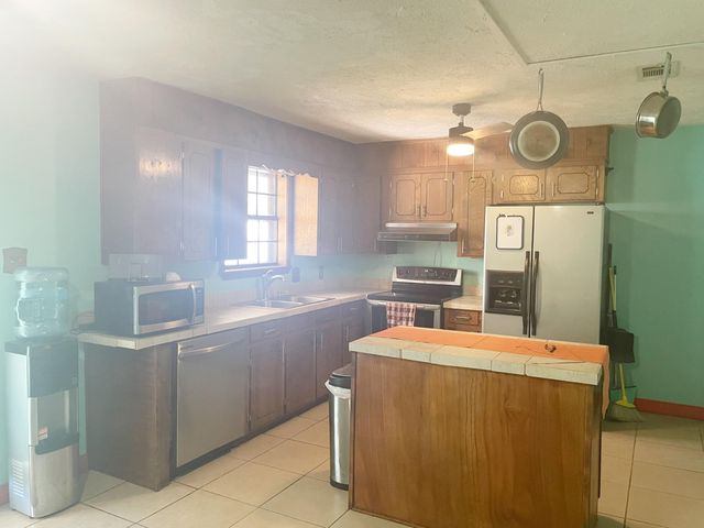 2107 Peach St, Deridder, LA 70634