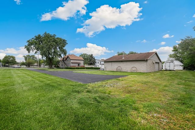 2855 Glenwood Lansing Road, Lynwood, IL 60411