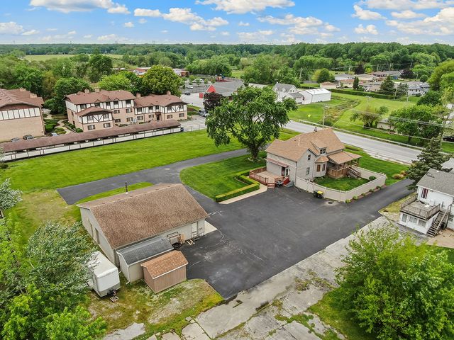 2855 Glenwood Lansing Road, Lynwood, IL 60411