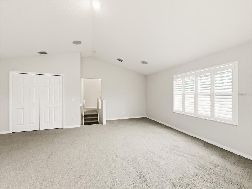 Image 21 of property listing at 11030 HOLLY CONE DRIVE, Riverview, FL 33569