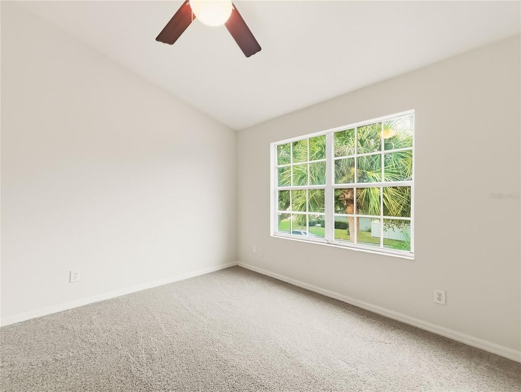 Image 24 of property listing at 11030 HOLLY CONE DRIVE, Riverview, FL 33569