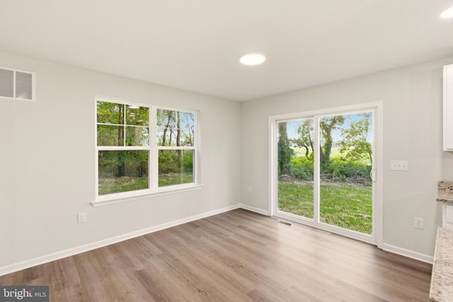 2252 HELEN AVE, Vineland, NJ 08360
