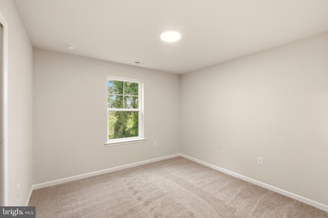 2252 HELEN AVE, Vineland, NJ 08360