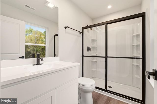 2252 HELEN AVE, Vineland, NJ 08360