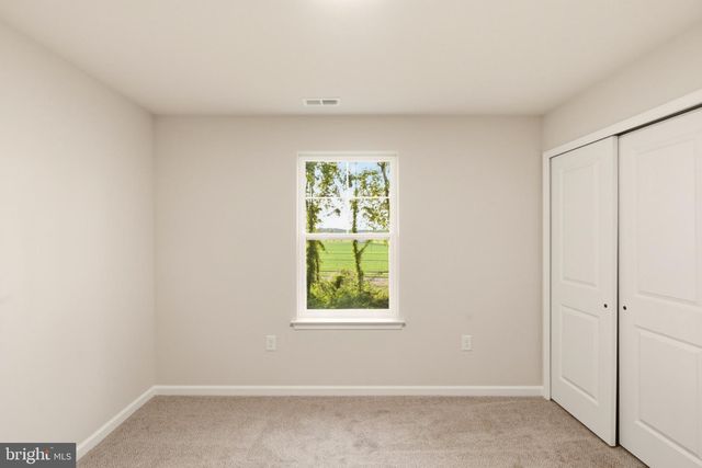 2252 HELEN AVE, Vineland, NJ 08360