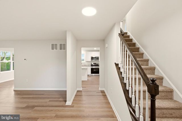 2252 HELEN AVE, Vineland, NJ 08360