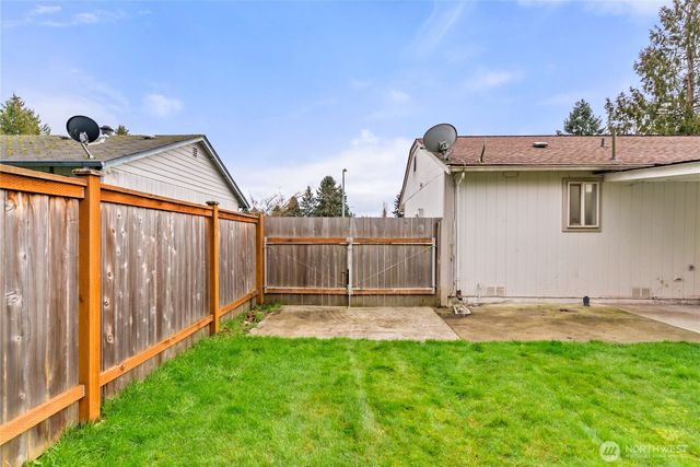 5815 143rd Place NE, Marysville, WA 98271