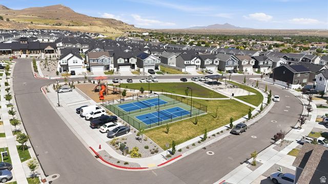8580 W BOWIE DR, Magna, UT 84044