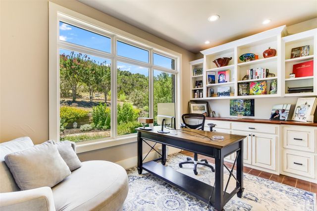400 Hillview RD, Wimberley, TX 78676