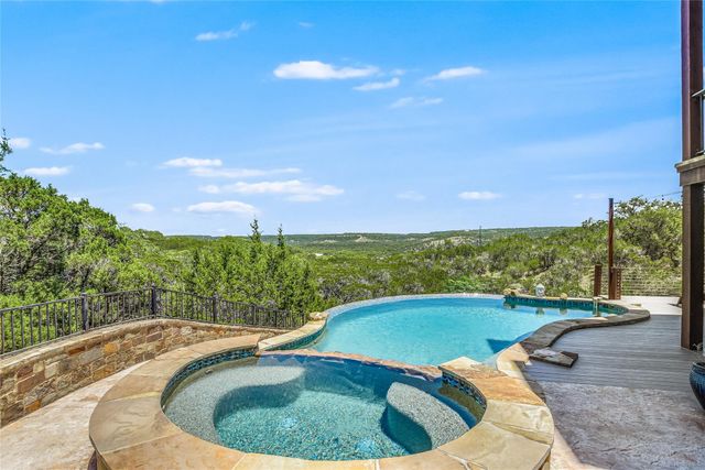 400 Hillview RD, Wimberley, TX 78676