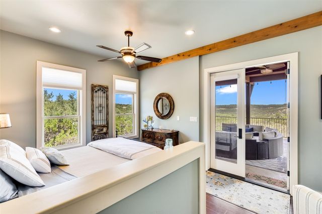 400 Hillview RD, Wimberley, TX 78676