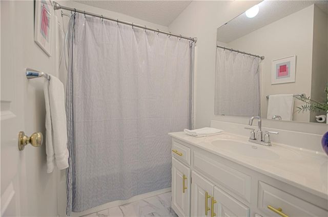 15663 Conser Street, Overland Park, KS 66223