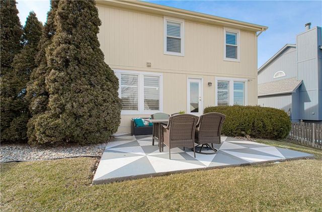 15663 Conser Street, Overland Park, KS 66223