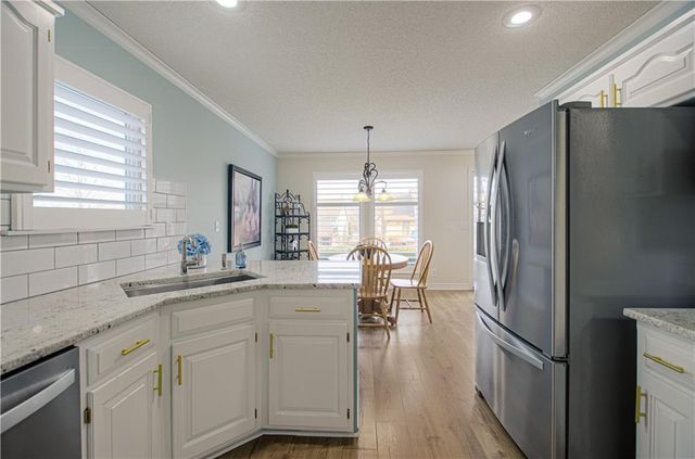 15663 Conser Street, Overland Park, KS 66223