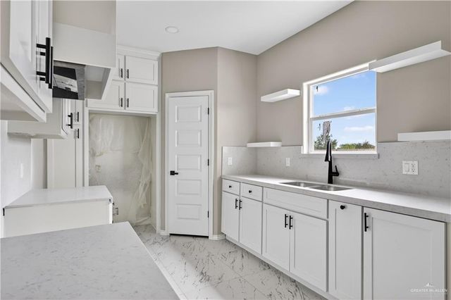 3566 Satelite Street, Edinburg, TX 78542