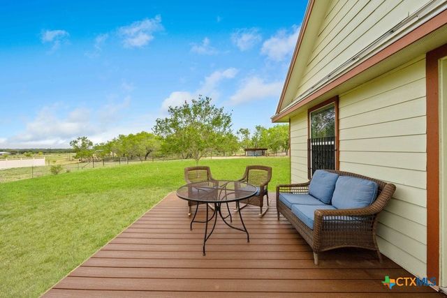 14830 Fm 1346, St Hedwig, TX 78152