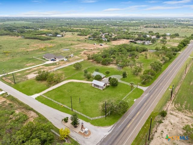 14830 Fm 1346, St Hedwig, TX 78152