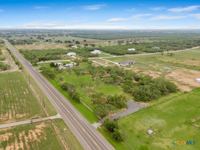 14830 Fm 1346, St Hedwig, TX 78152