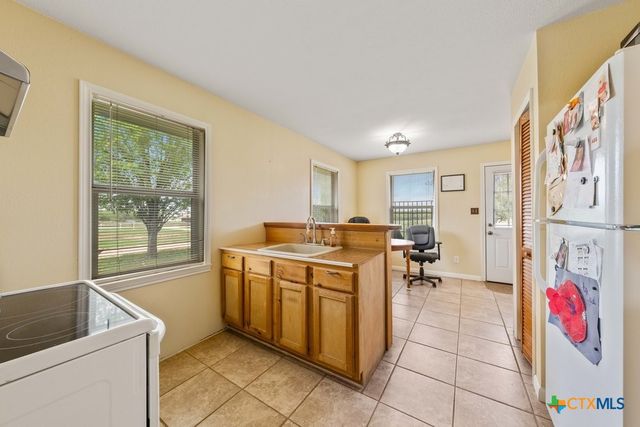 14830 Fm 1346, St Hedwig, TX 78152