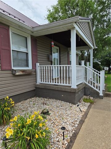 19 S Oak Street, Fairchance, PA 15436