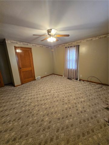 19 S Oak Street, Fairchance, PA 15436
