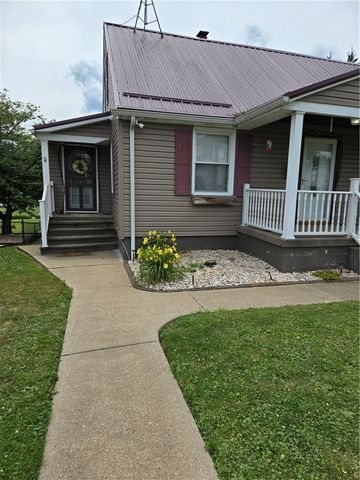 19 S Oak Street, Fairchance, PA 15436