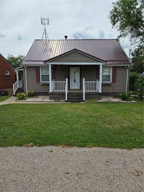 19 S Oak Street, Fairchance, PA 15436
