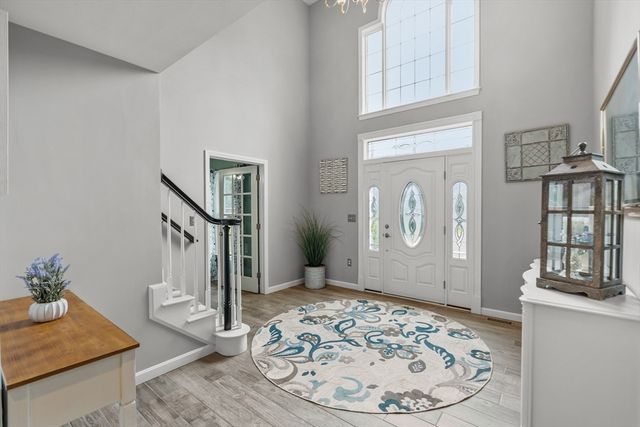 8 Berridge Way, North Reading, MA 01864