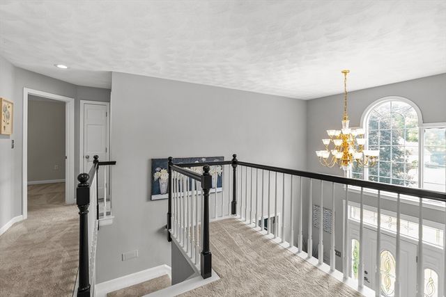 8 Berridge Way, North Reading, MA 01864
