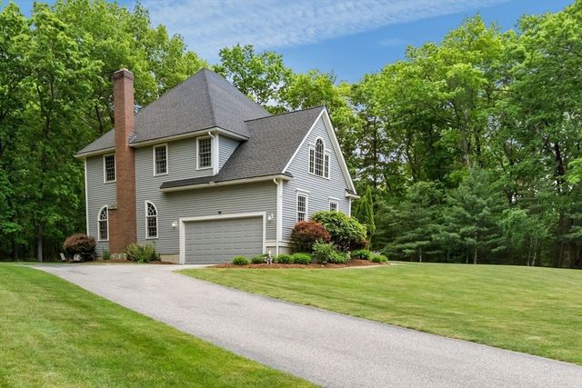 8 Berridge Way, North Reading, MA 01864