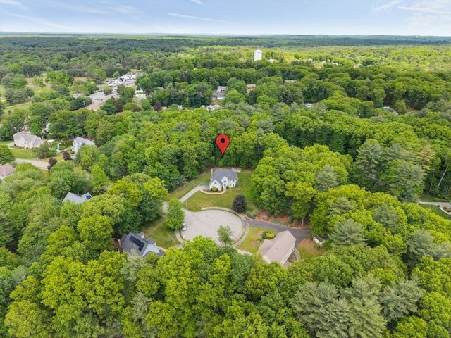 8 Berridge Way, North Reading, MA 01864