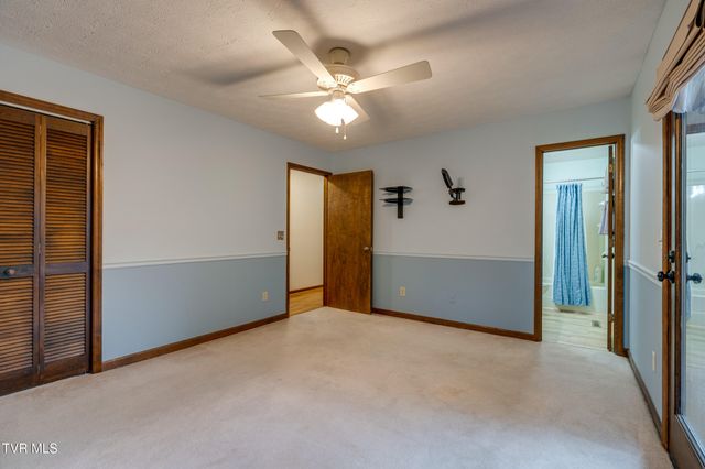 158 Ezee Street, Elizabethton, TN 37643