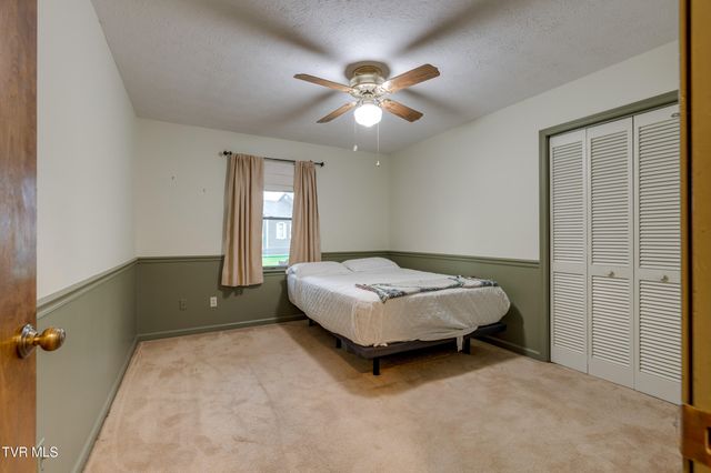 158 Ezee Street, Elizabethton, TN 37643
