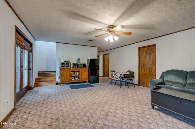 158 Ezee Street, Elizabethton, TN 37643