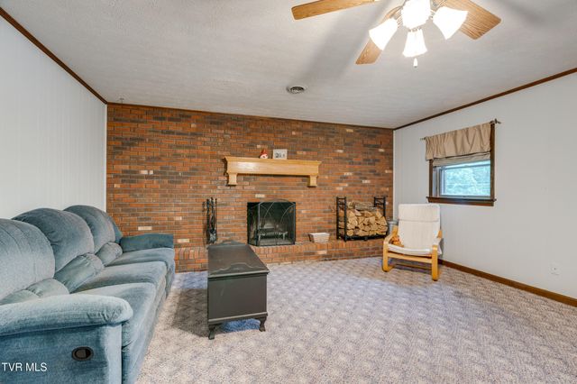 158 Ezee Street, Elizabethton, TN 37643