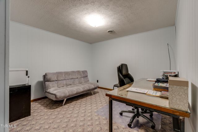 158 Ezee Street, Elizabethton, TN 37643