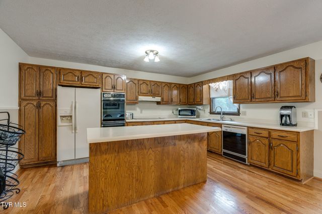 158 Ezee Street, Elizabethton, TN 37643