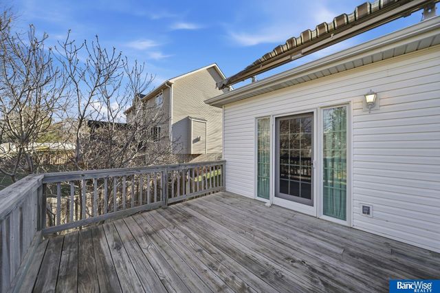 7946 Hunters Ridge Road, Lincoln, NE 68516