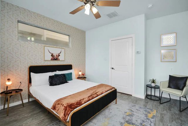 5411 Lindsay Lane, Houston, TX 77011