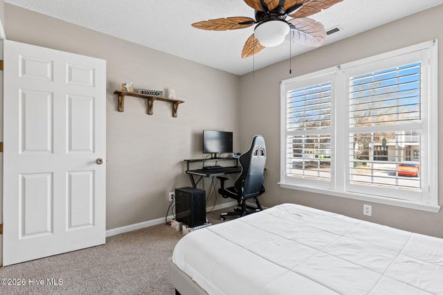 107 NW 16th Street, Oak Island, NC 28465