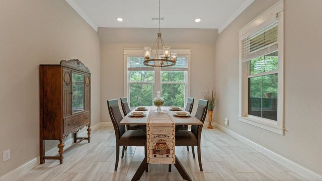 16 Hambleton Drive, Bella Vista, AR 72714