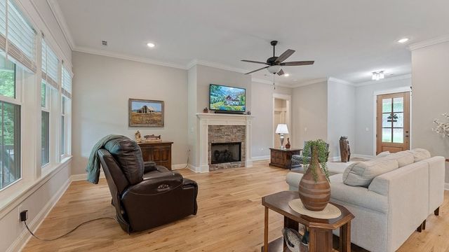 16 Hambleton Drive, Bella Vista, AR 72714